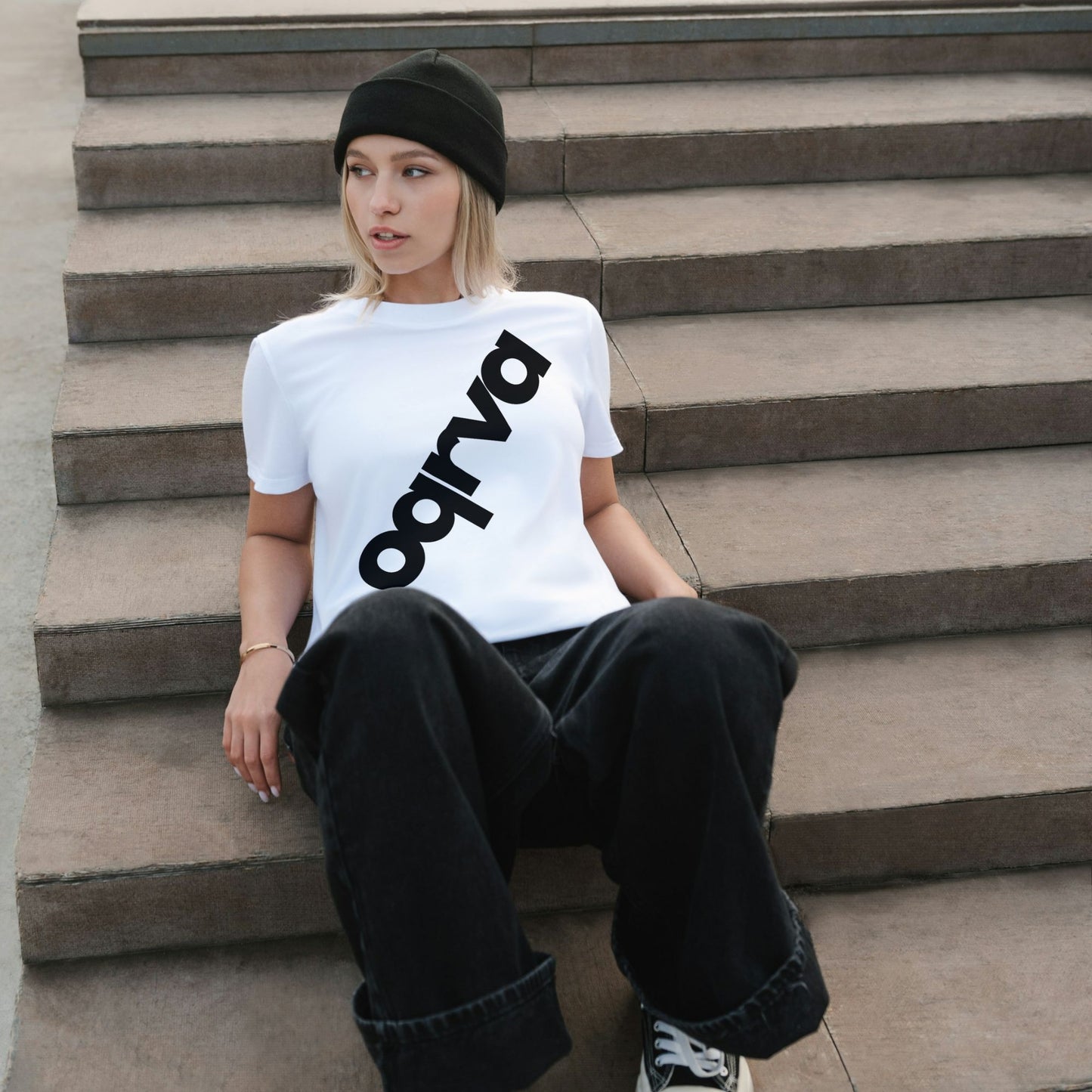 DIAGONAL Heavy Duty T-Shirt Front Logo WOMAN