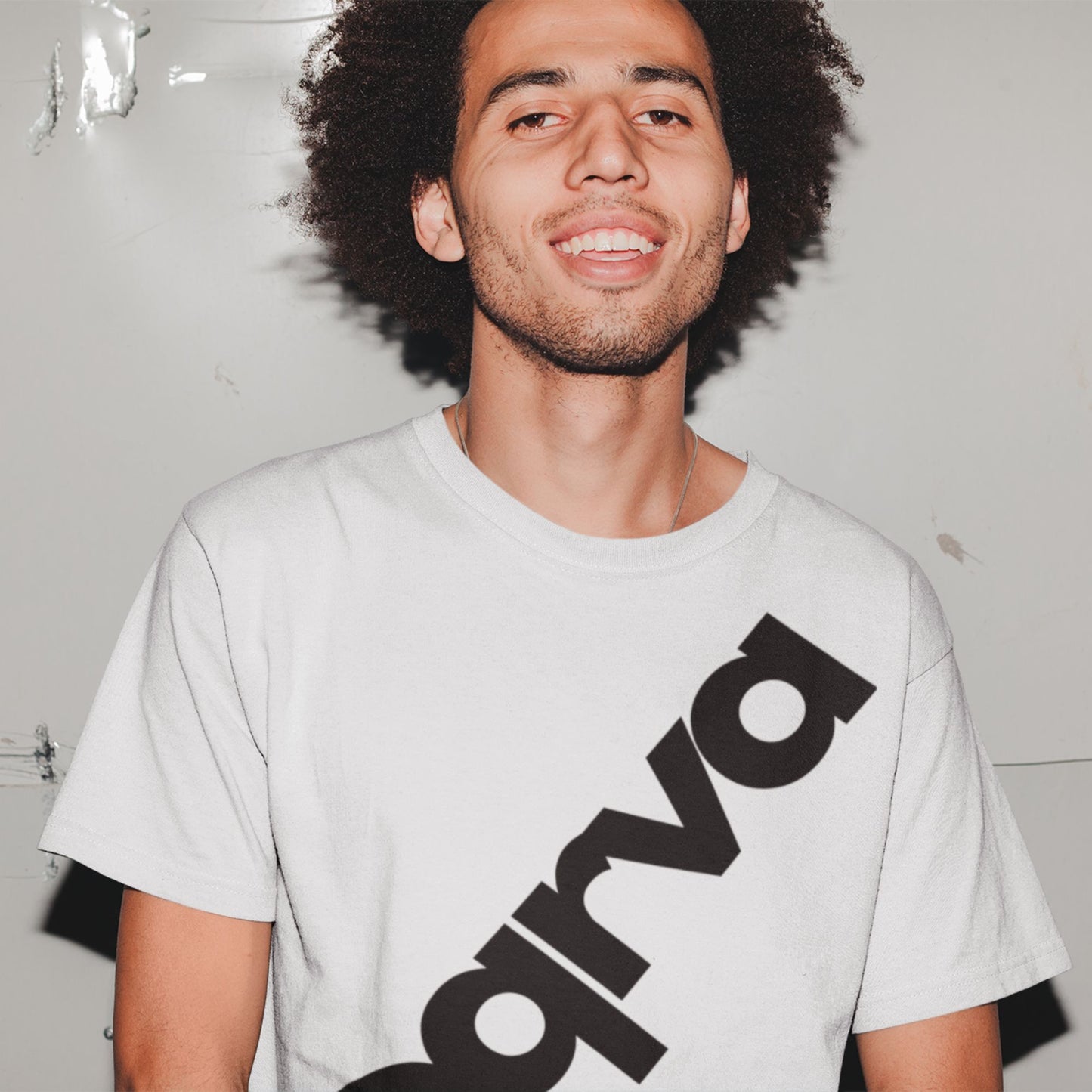 DIAGONAL Heavy Duty T-Shirt Front Logo MAN